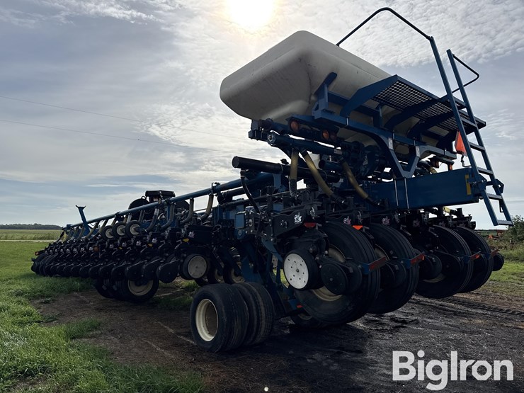 kinze-3800-image-7