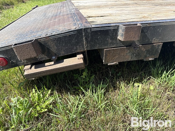 2003-pj-flatbed-image-18