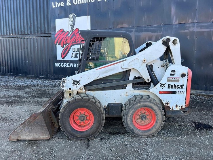 2016-bobcat-s650-image-3
