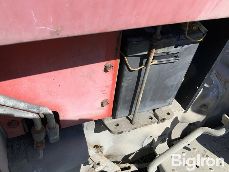 1976-massey-ferguson-255-image-14
