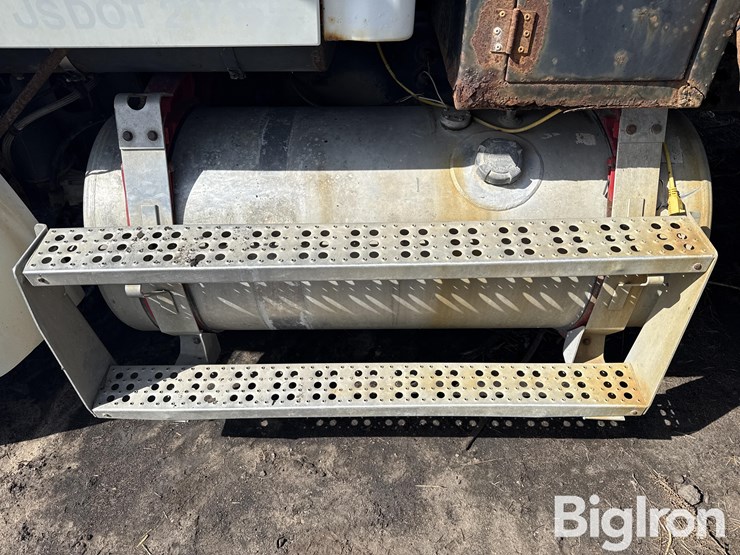 2000-caterpillar-3126-image-18
