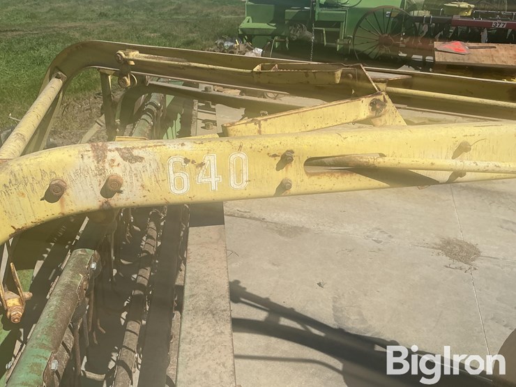 john-deere-640-image-14