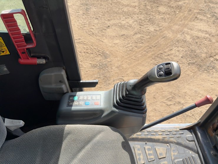 2019-doosan-dx85r-3-image-30