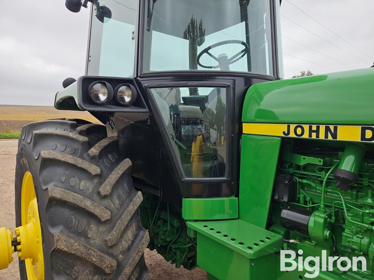 1983-john-deere-4650-image-18