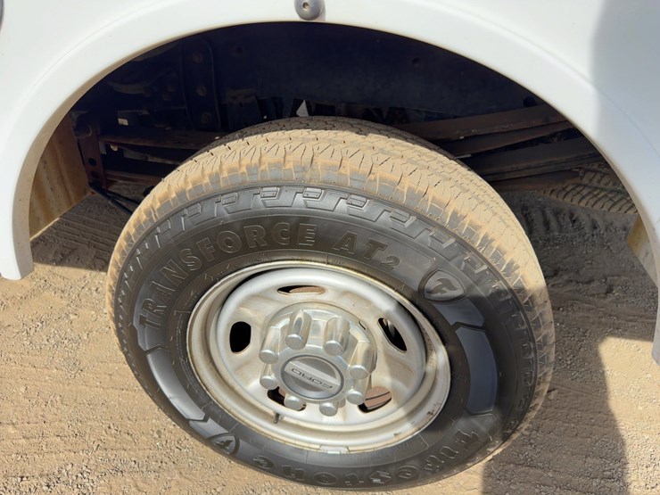 2018-ford-f250-xl-image-10
