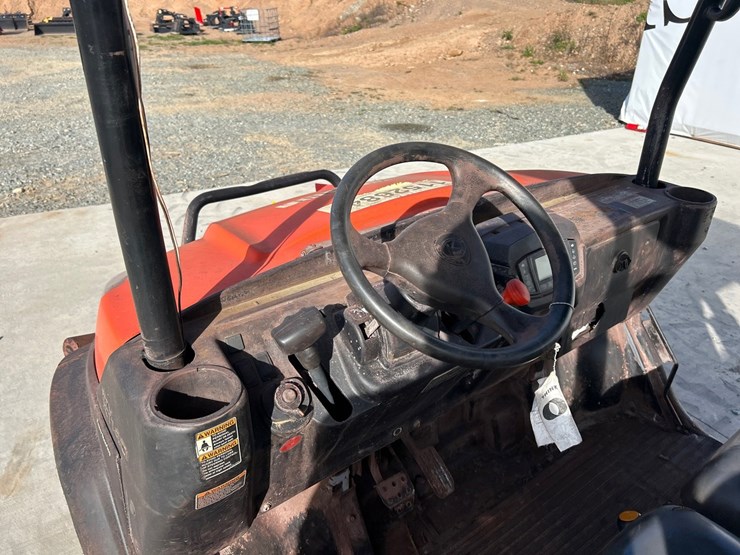 kubota-rtvx1140-image-24