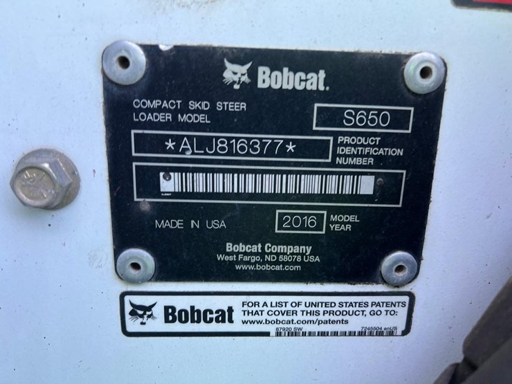 2016-bobcat-s650-image-18