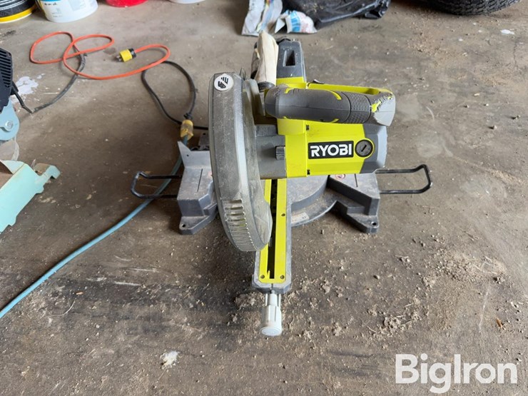 ryobi-10”-sliding-compound-miter-saw-image-2