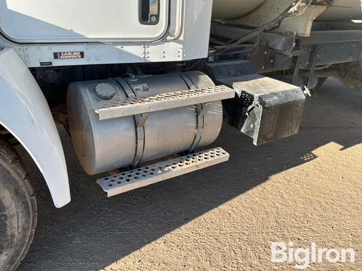 2023-kenworth-t370-image-13