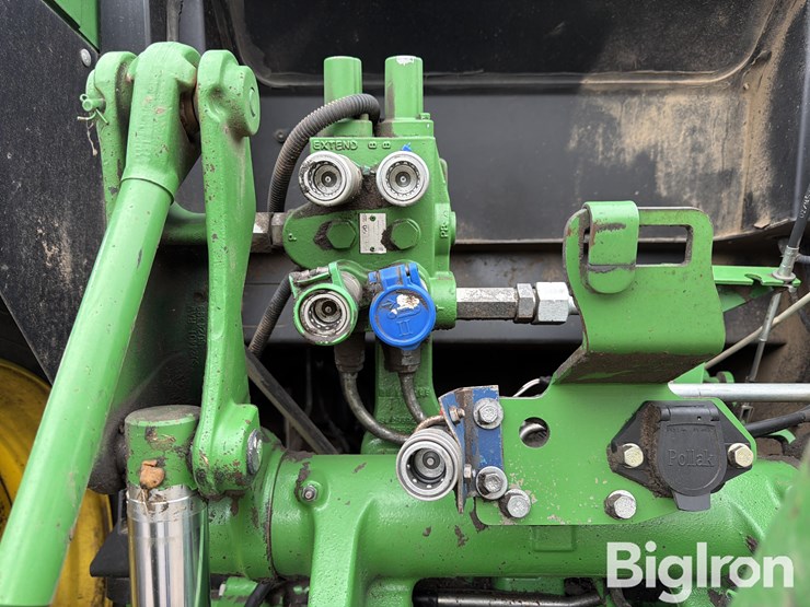2014-john-deere-6130d-image-17