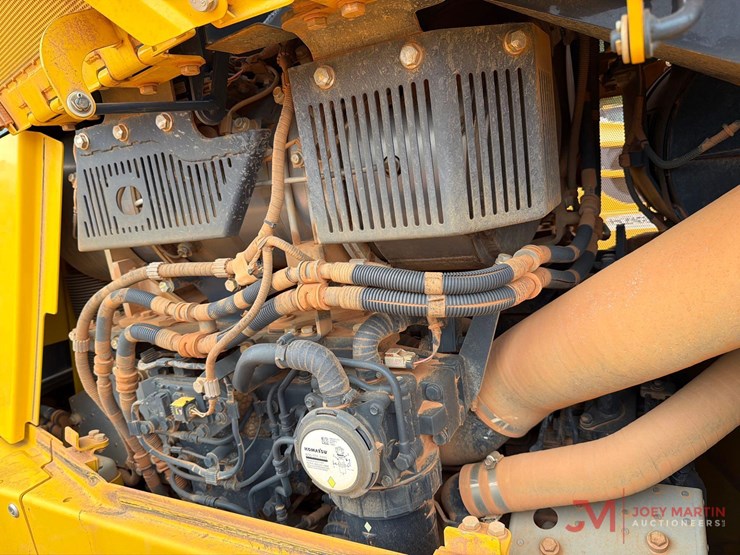 komatsu-d155ax-image-33