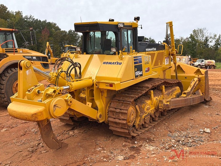 komatsu-d155ax-image-3