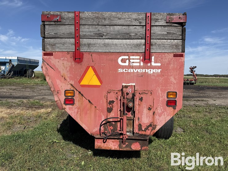 gehl-1322-image-6