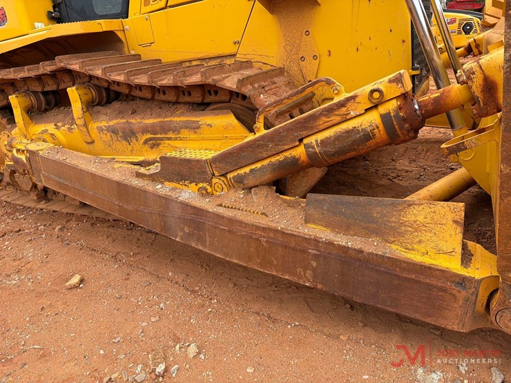 komatsu-d155ax-image-10