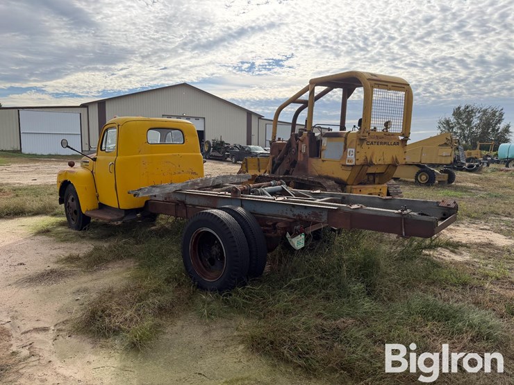 1949-ford-f-6-s/a-cab-&-chassis-image-7
