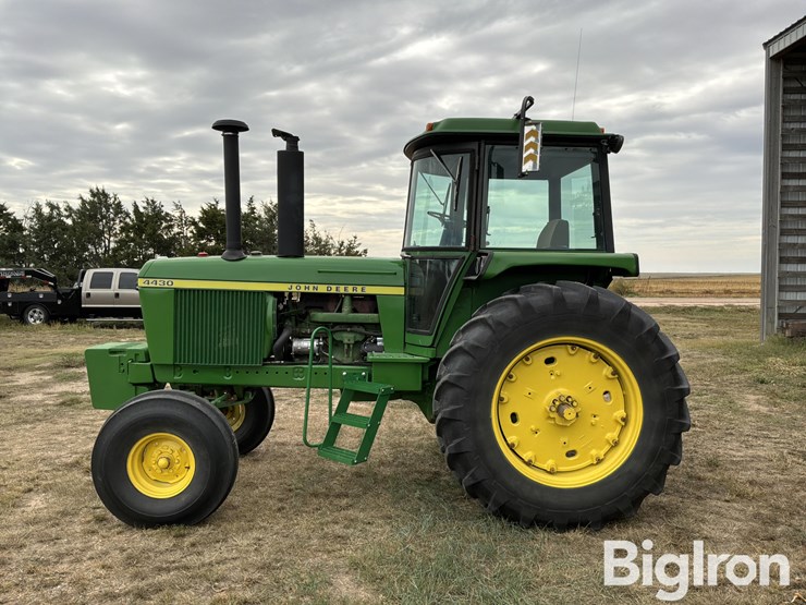 1976-john-deere-4430-image-8