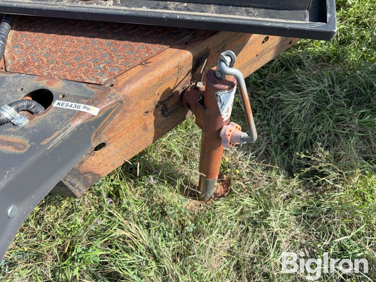 2018-shop-built-6’6”-pickup-box-camper-image-11
