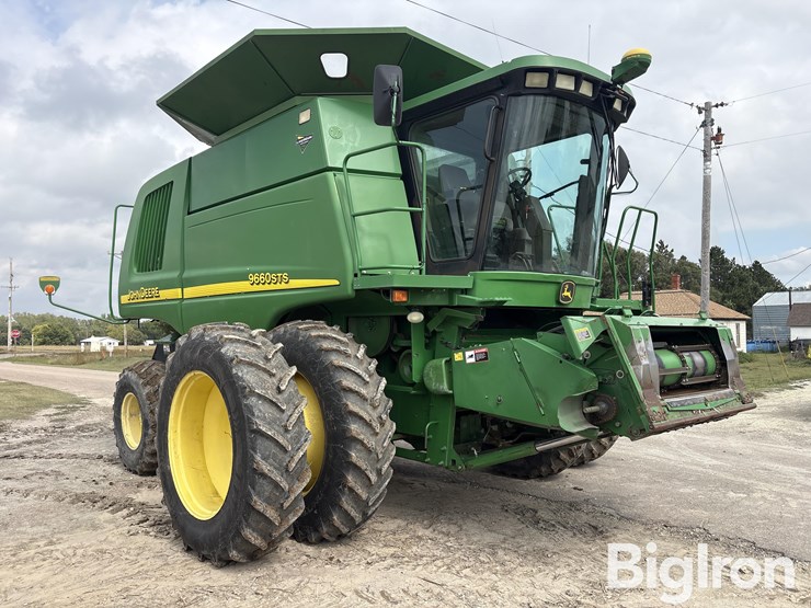 2004-john-deere-9660-sts-image-3