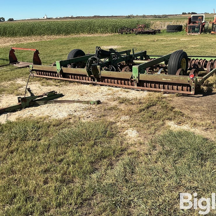 JOHN DEERE 950
