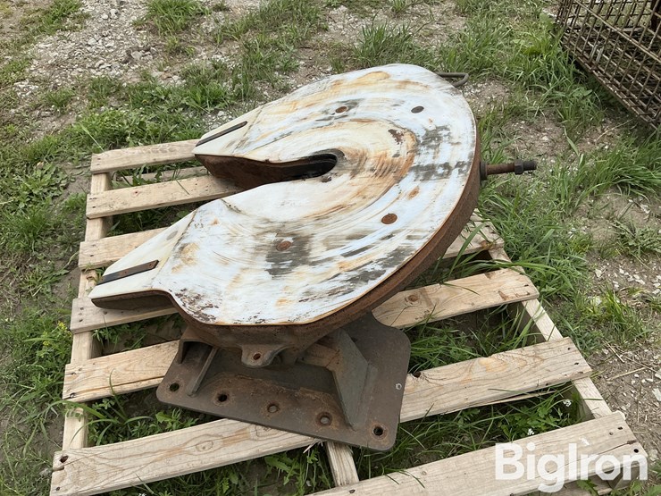 5th-wheel-plate-image-8