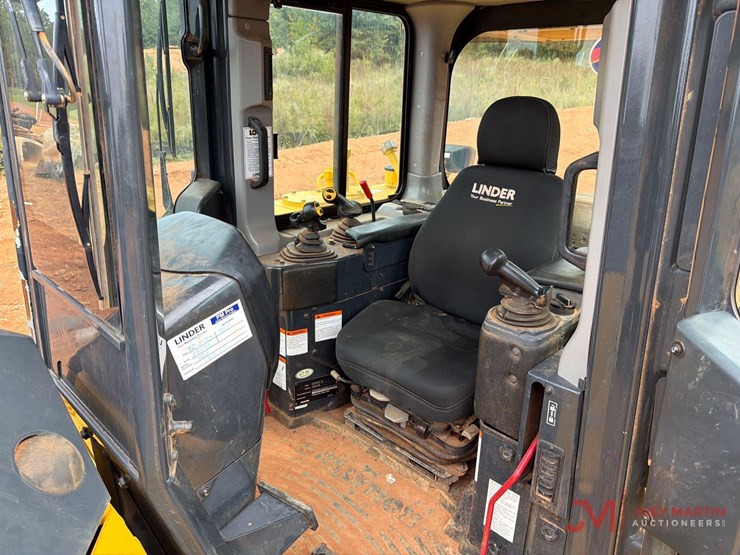 komatsu-d155ax-image-38