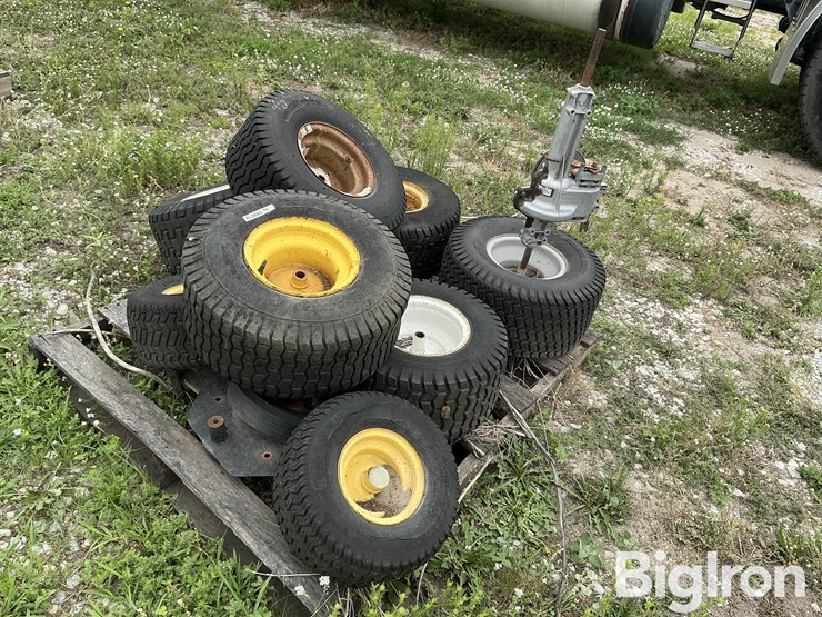 lawn-mower-tires-&-rims-image-3