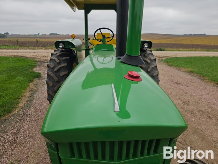 1972-john-deere-4320-image-12