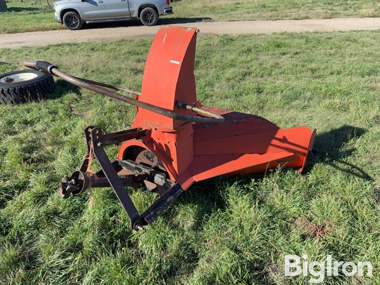 84”-3-pt-mounted-snow-blower-image-1