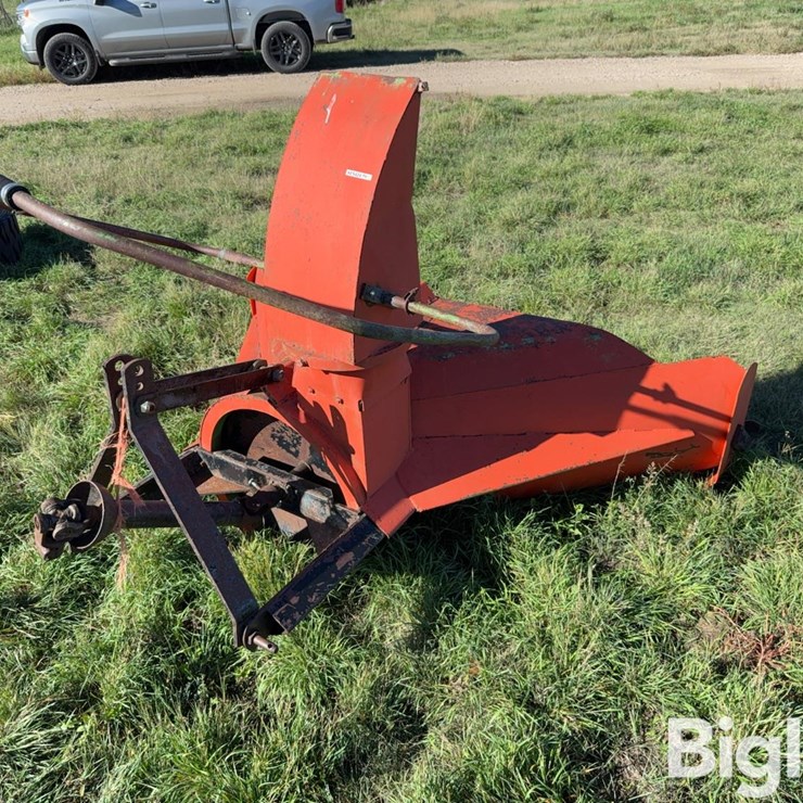 84” 3-Pt Mounted Snow Blower