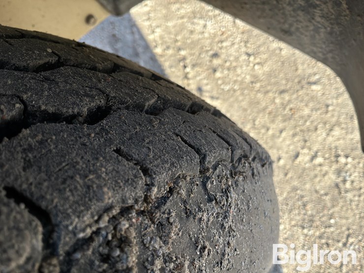 2005-ingersoll-rand-185-image-18