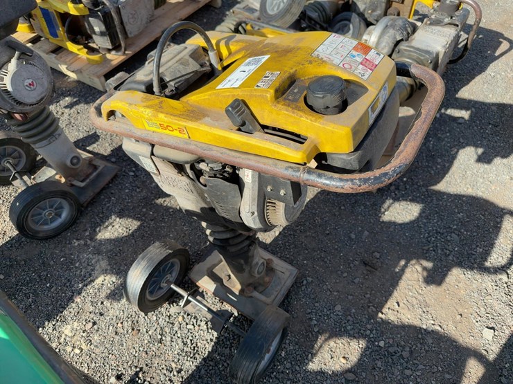 wacker-neuson-bs50-2-image-2