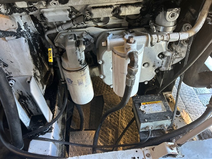 2006-caterpillar-c7-image-41
