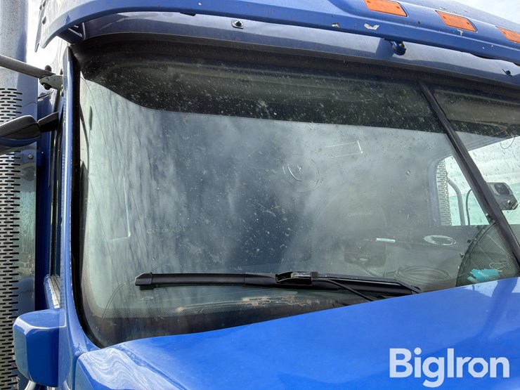 2013-freightliner-coronado-122sd-t/a-truck-tractor-image-18