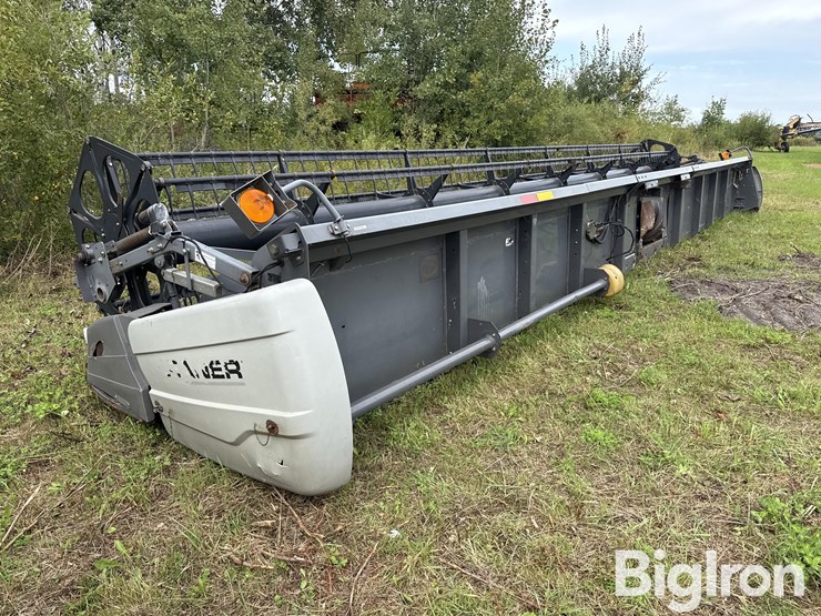 agco-8200-image-7