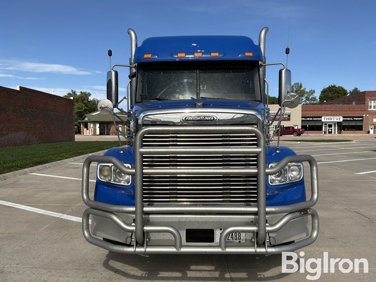 2013-freightliner-coronado-122sd-t/a-truck-tractor-image-2