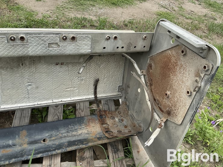peterbilt-truck-step-image-13
