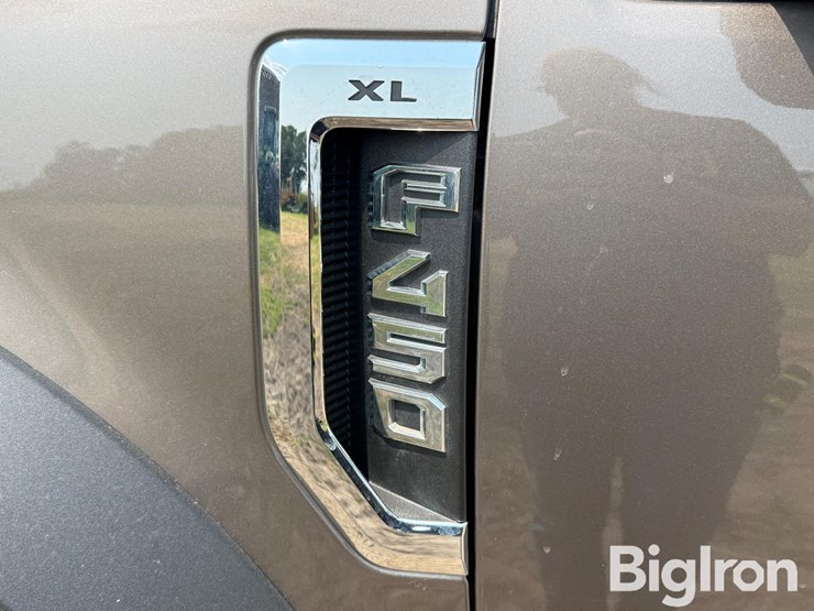 2021-ford-f450-image-15