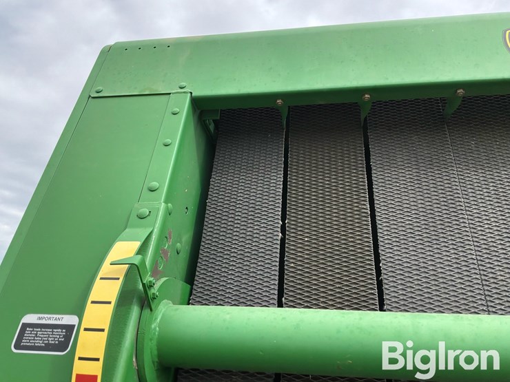 2008-john-deere-568-image-12