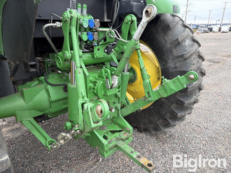 2019-john-deere-6135e-image-20