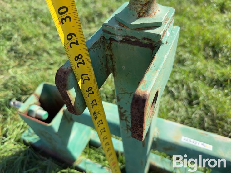 shop-built-54”-3-pt-mounted-bale-fork-image-20