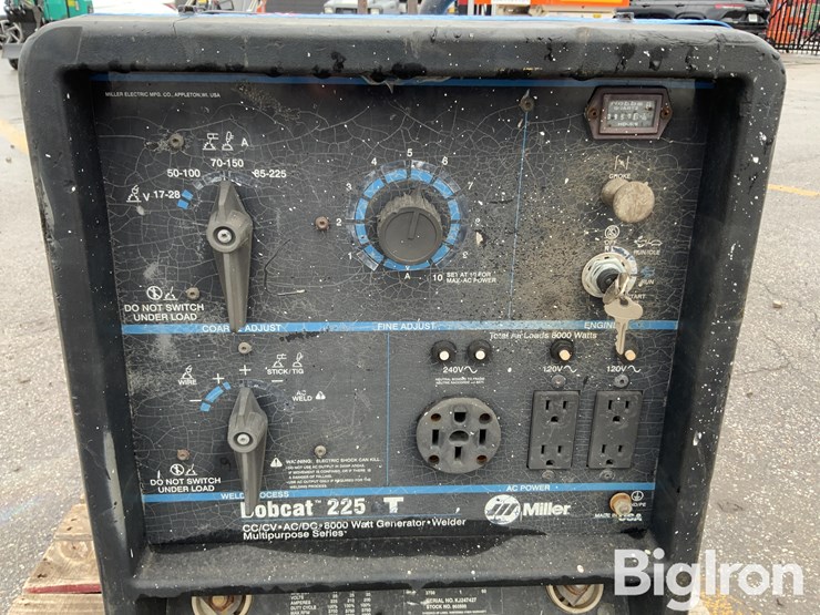 massey-ferguson-730-image-17