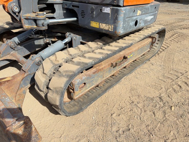 2019-doosan-dx85r-3-image-24