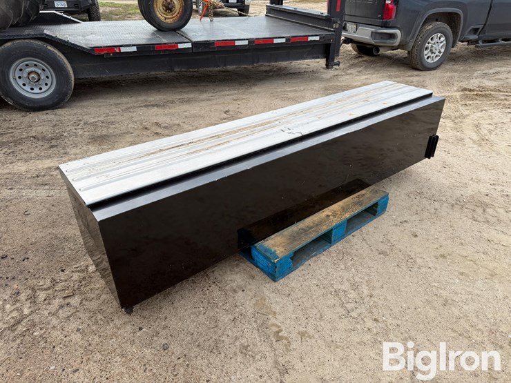 harbor-8'-aluminum-toolbox-image-7