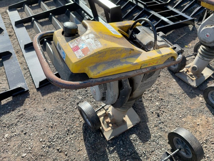 wacker-neuson-bs50-2-image-4