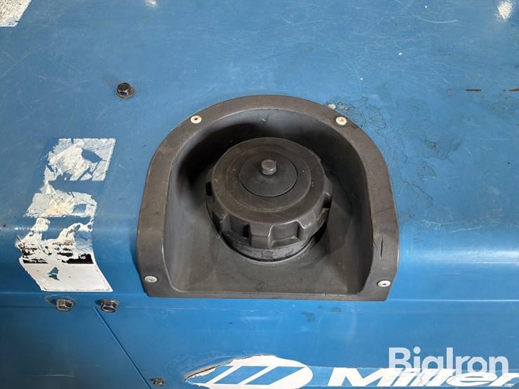 miller-big-blue-500d-image-9