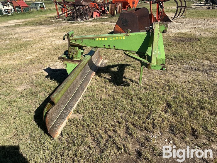 john-deere-115-image-4