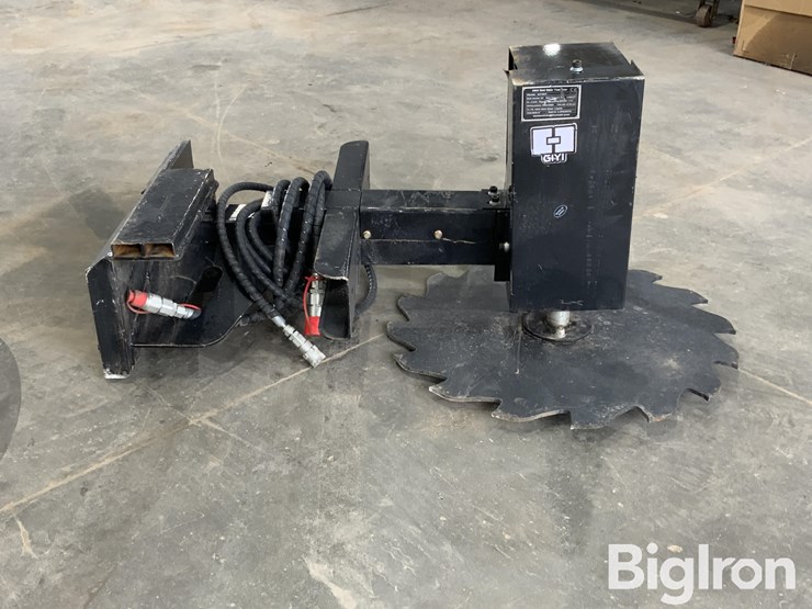 2026-massey-ferguson-730-image-4