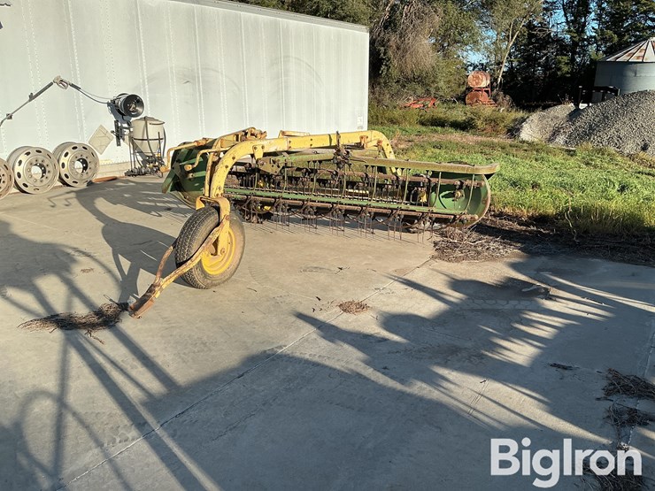 john-deere-640-image-1
