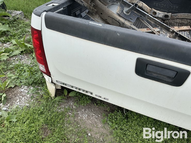 gmc-2500hd-image-9
