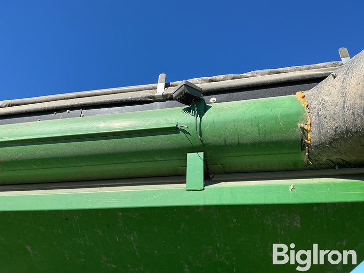 united-farm-tools-4565-grain-cart-image-12